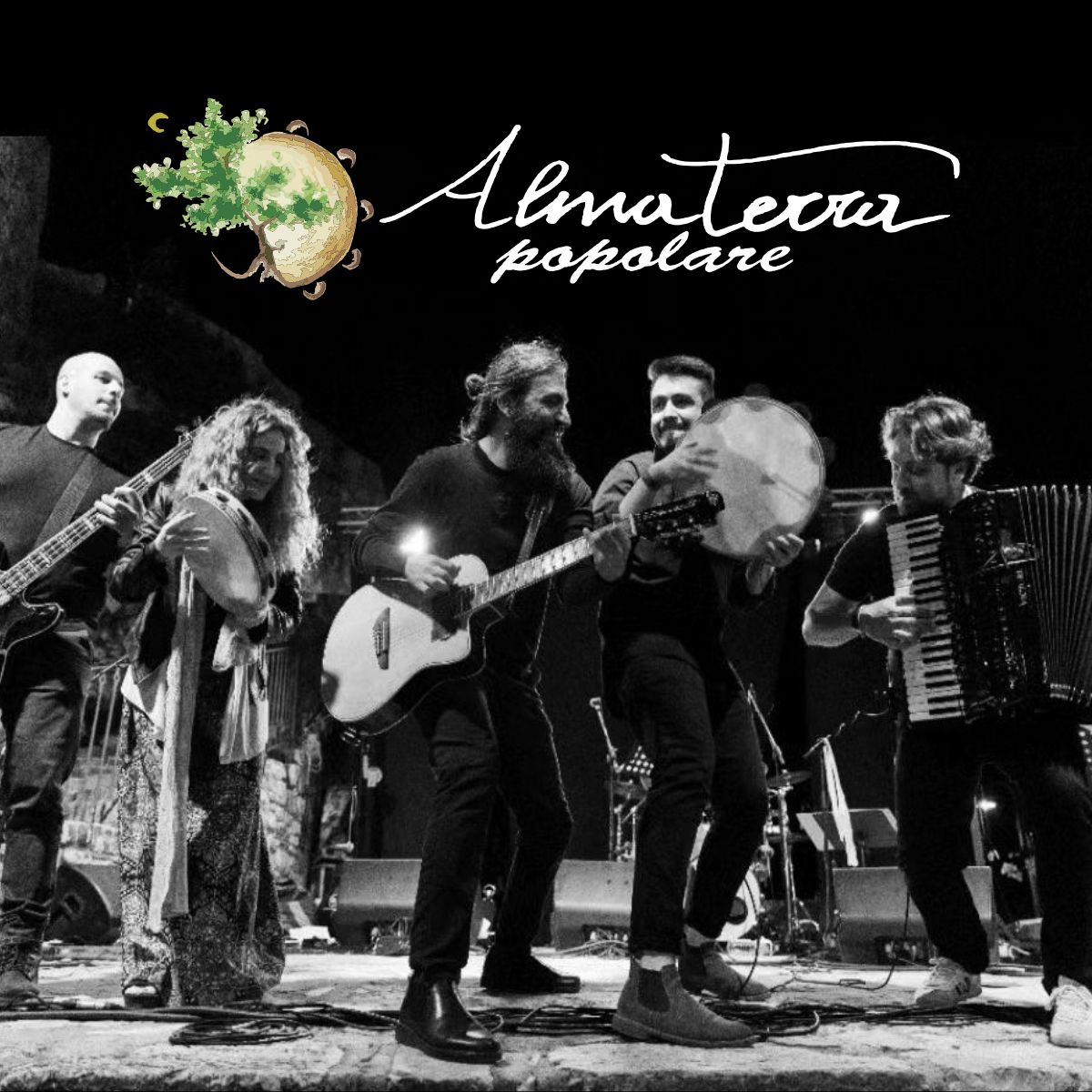 Almaterra in concerto